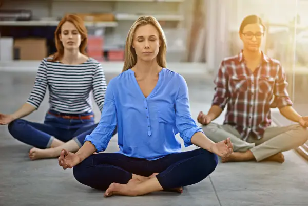 beneficios-da-meditacao-no-ambiente-corporativo